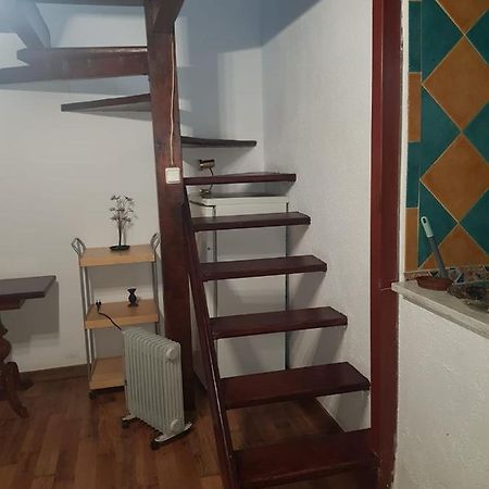 Central Apartment Madrid Bagian luar foto