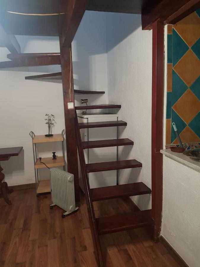 Central Apartment Madrid Bagian luar foto